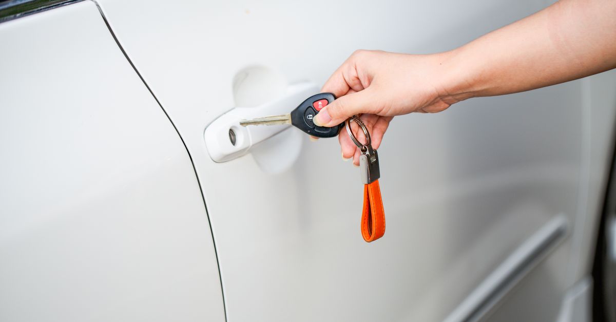 locksmith service technician — Bridgeview Locksmith