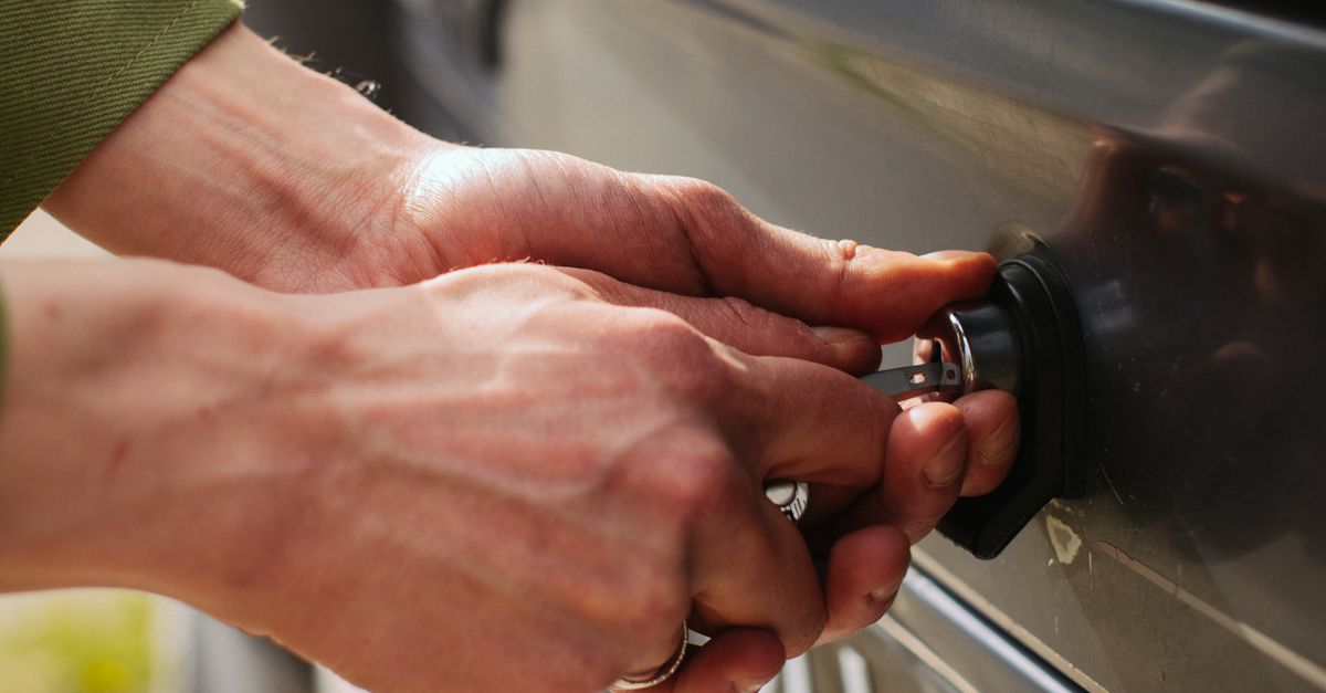 locksmith shop keys — Bridgeview Locksmith